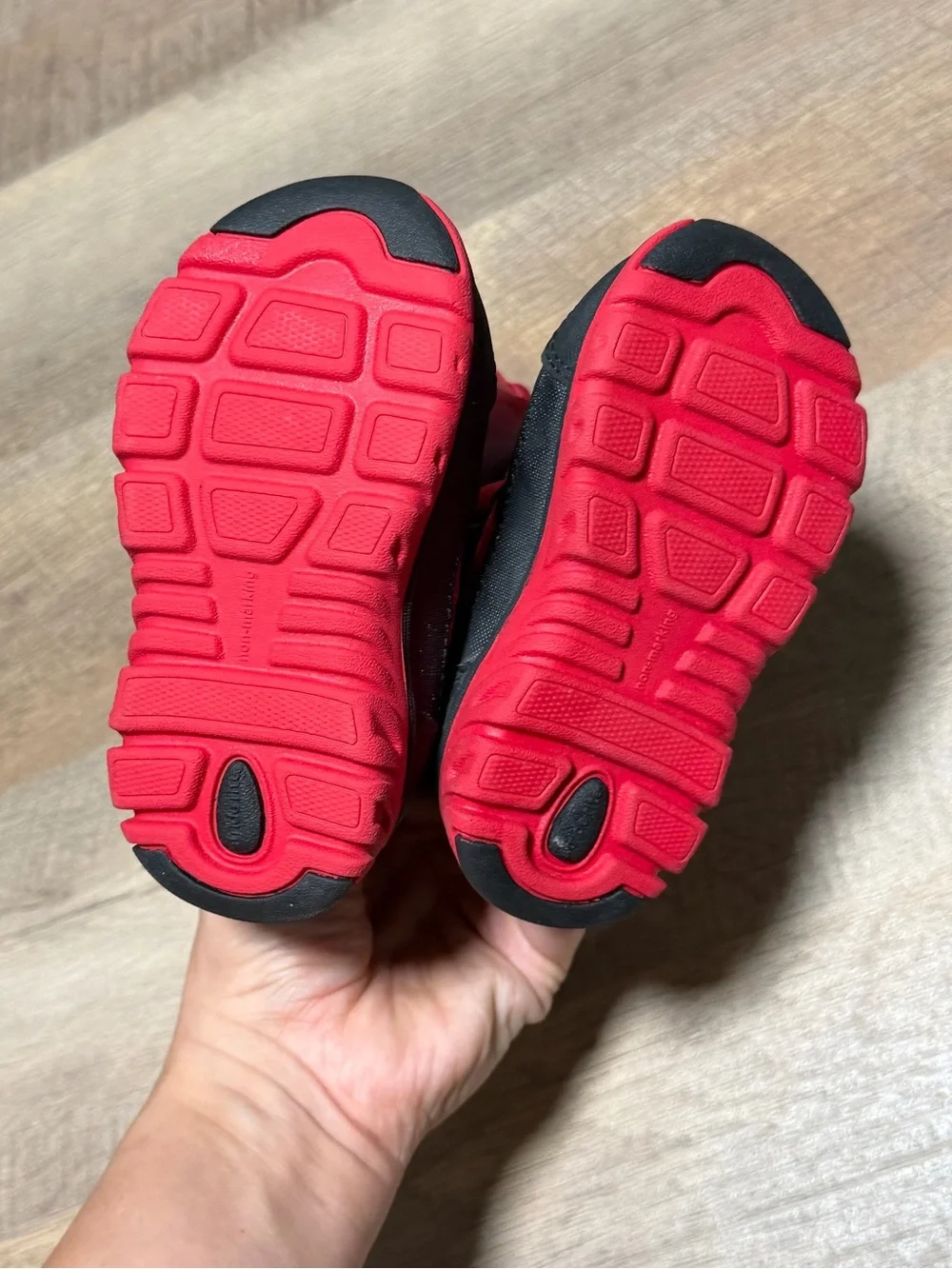 Stride Rite Made2Play Boys Waterproof Winter Sneaker Boots Size 5M Toddler